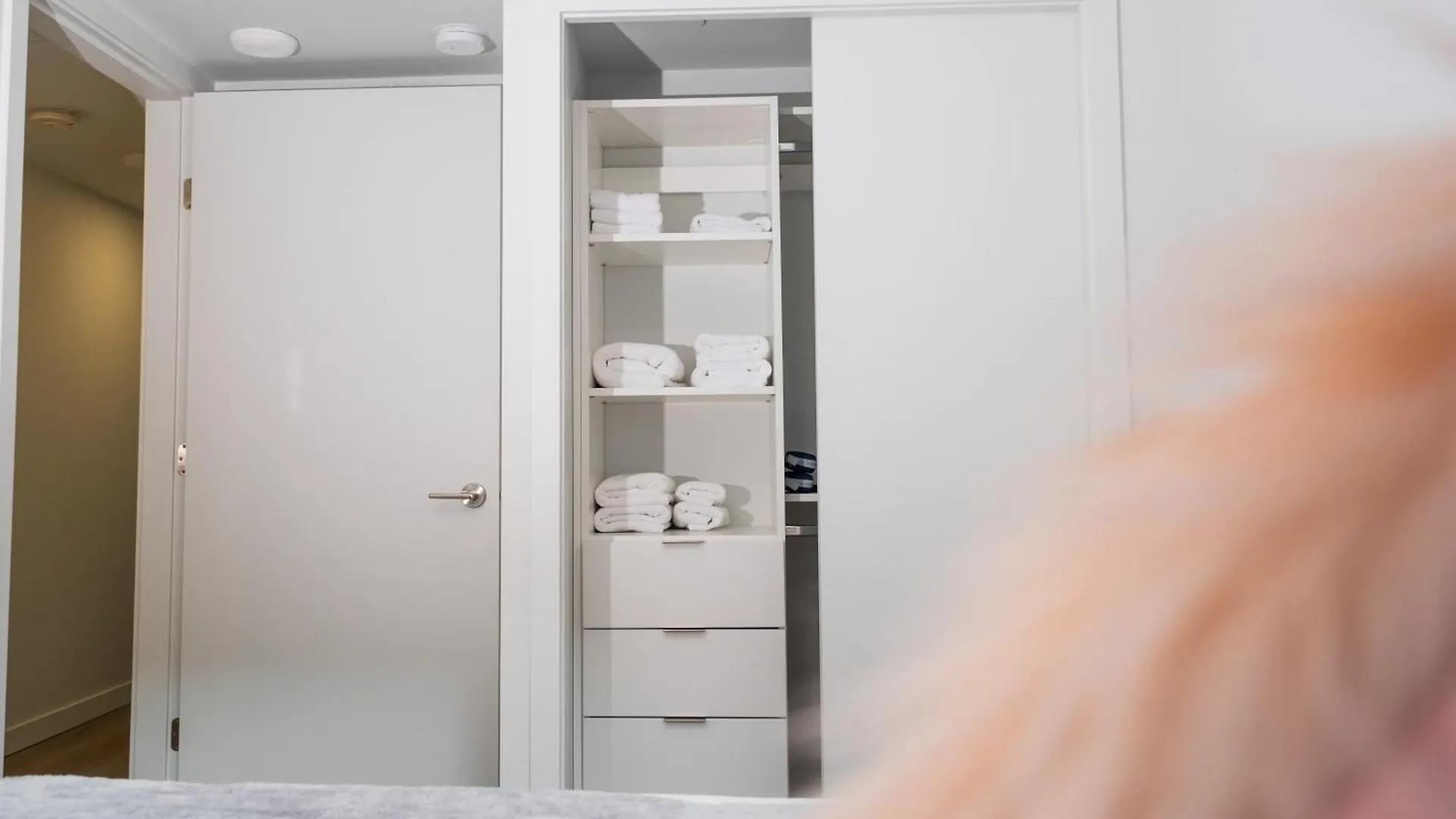 Downtown Center Silverstone Tower I And II Long-Term Booking Only Your Second Home In Vancouver Apartment