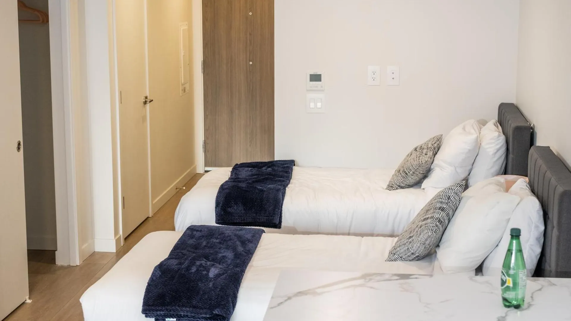 Downtown Center Silverstone Tower I And II Long-Term Booking Only Your Second Home In Vancouver 0*,