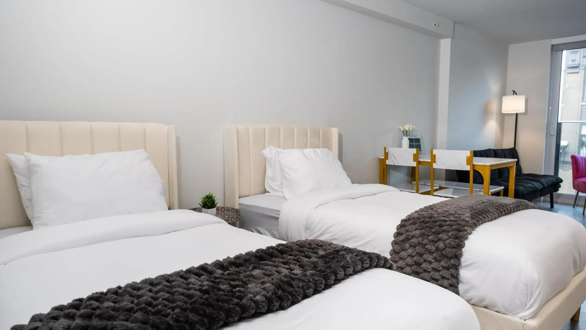 Downtown Center Silverstone Tower I And II Long-Term Booking Only Your Second Home In Vancouver