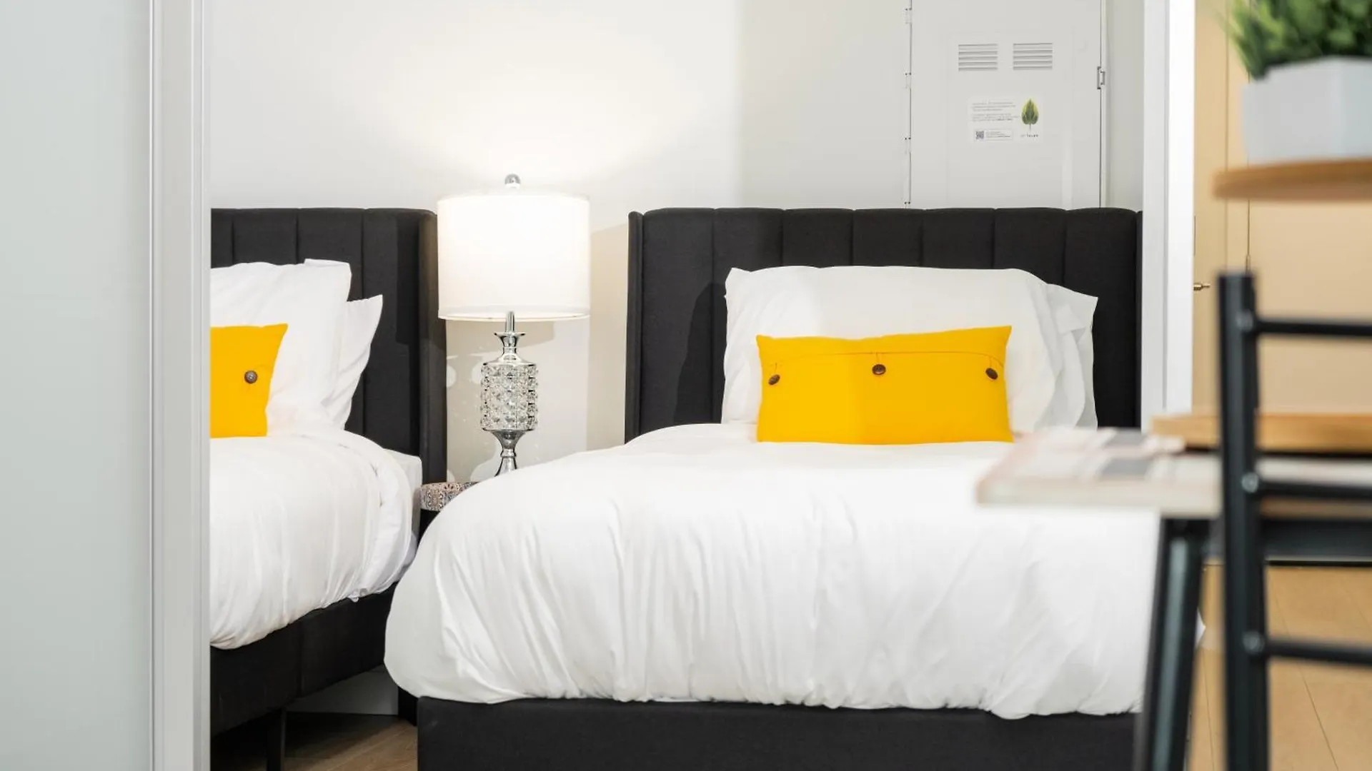 Downtown Center Silverstone Tower I And II Long-Term Booking Only Your Second Home In Vancouver